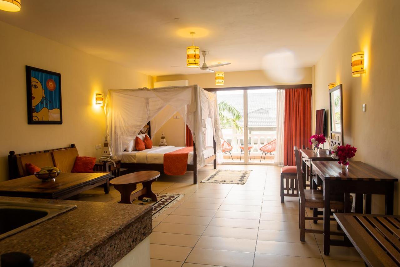 מומבסה Cityblue Creekside Hotel & Suites מראה חיצוני תמונה